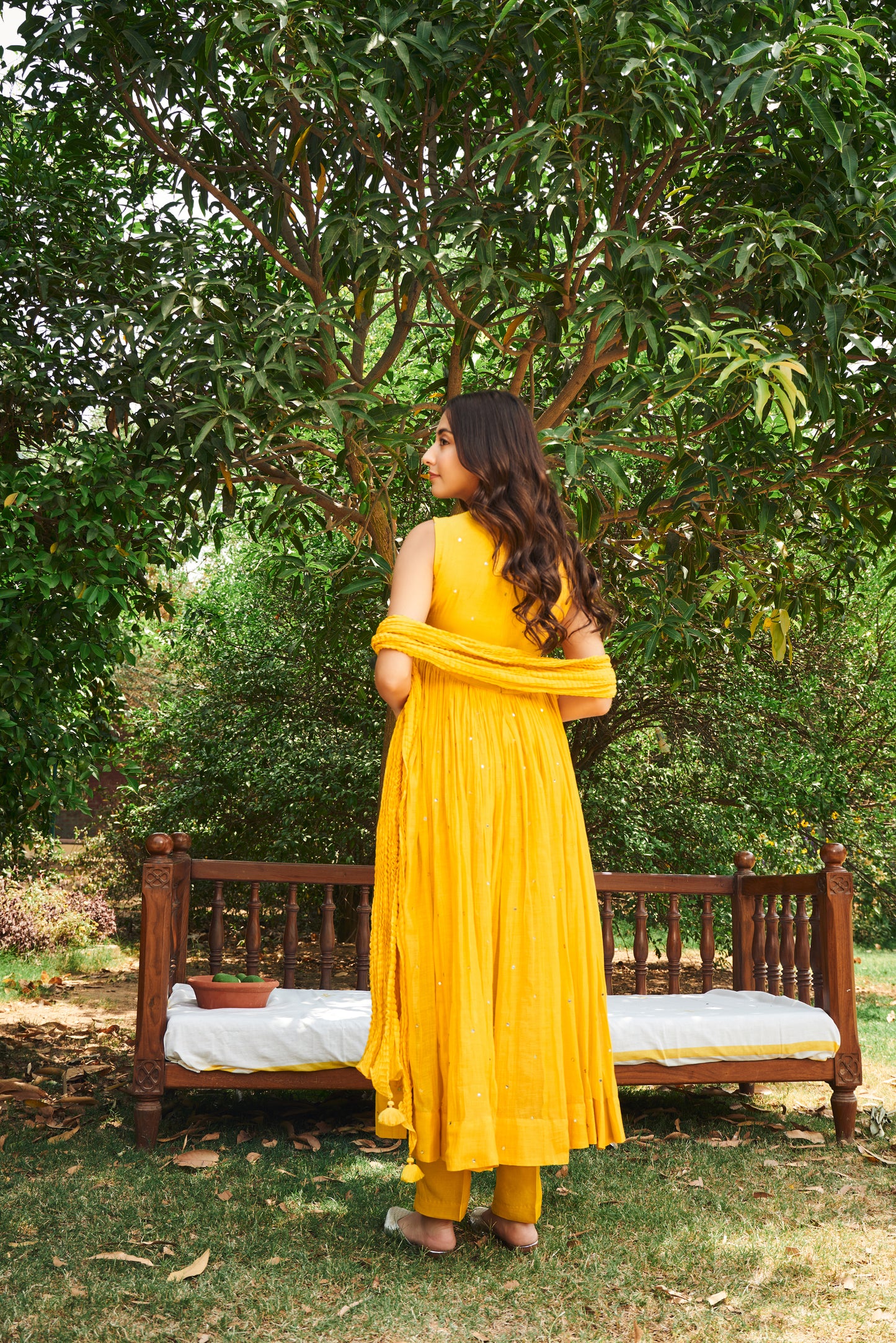 kashika kapoor in Zinnia Set