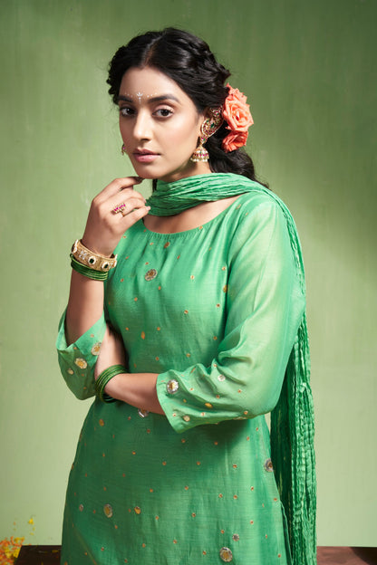 Ananya Set