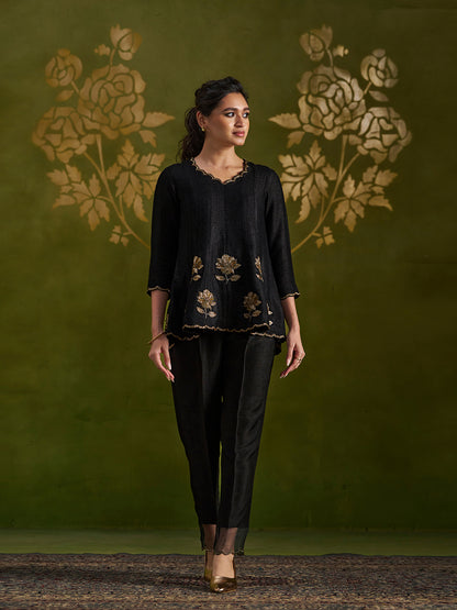 Rohisha Set