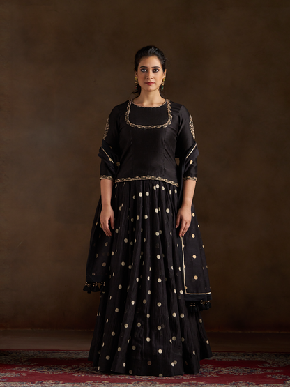 Oorvi Lehenga Set