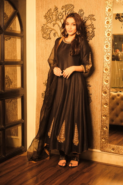 Alfia Jafry in Rochana Set