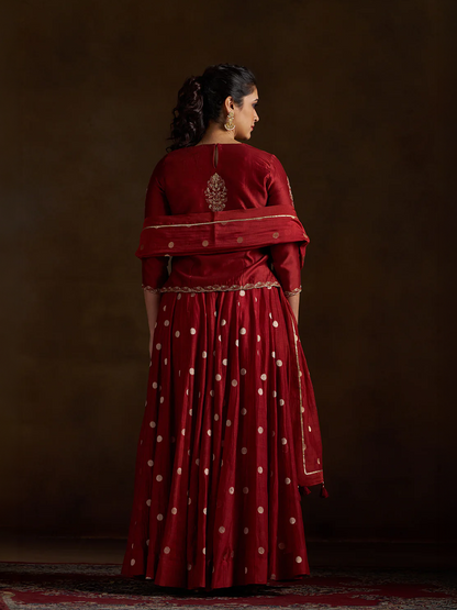 Oorvi Lehenga Set