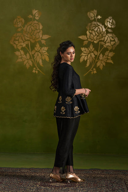 Rohisha Set
