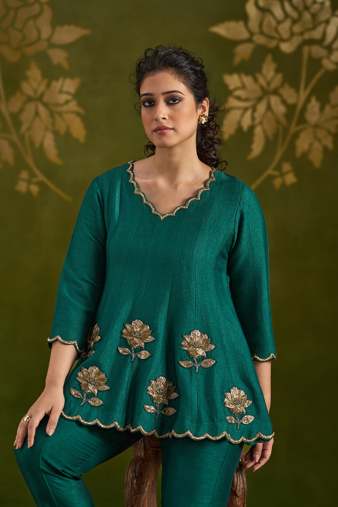 Rohisha Set