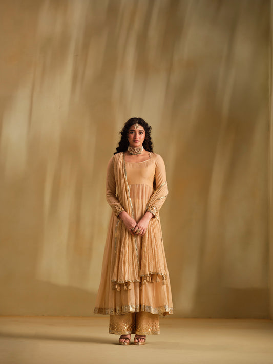 Arya Anarkali
