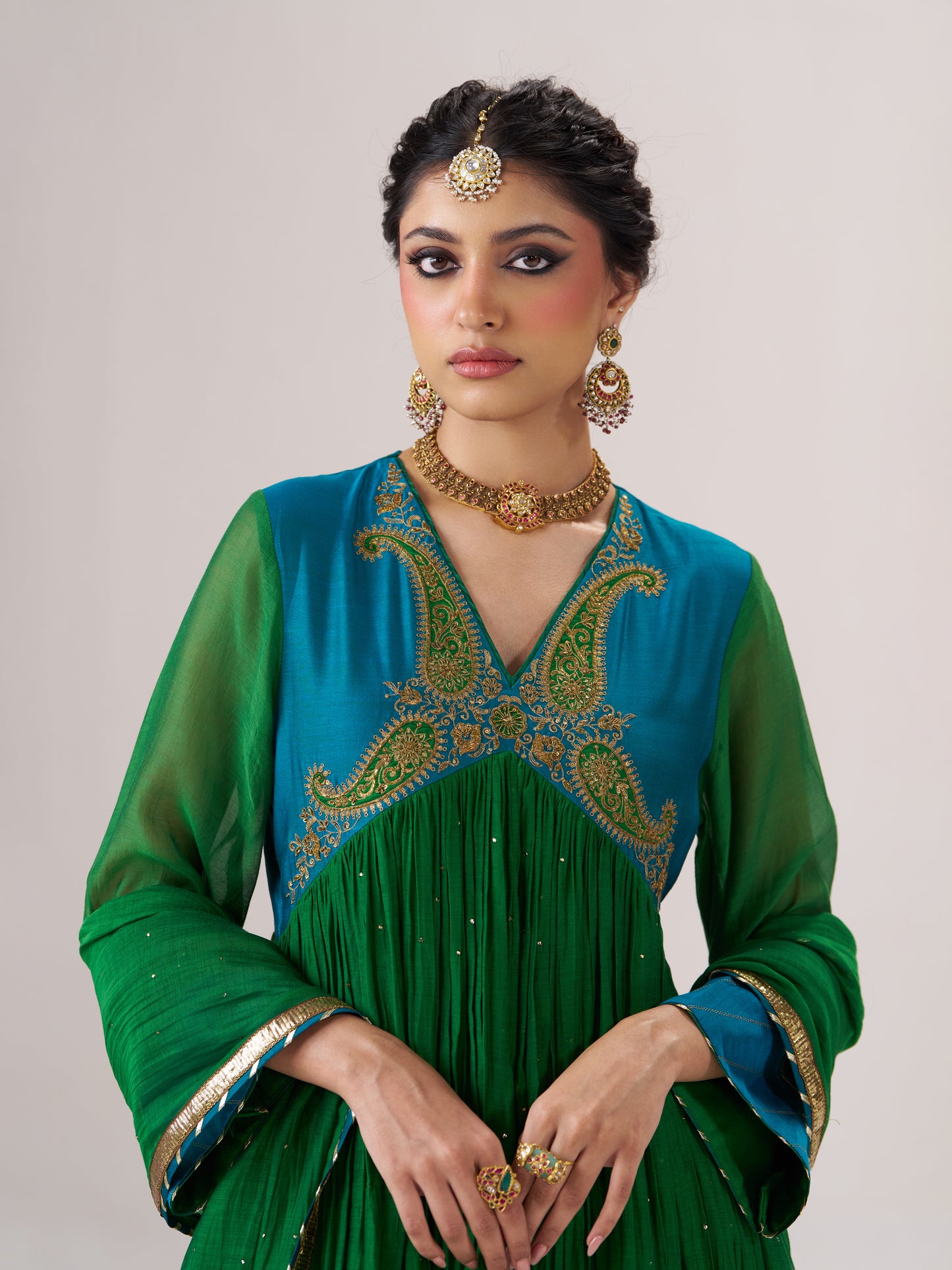 Zoya Set