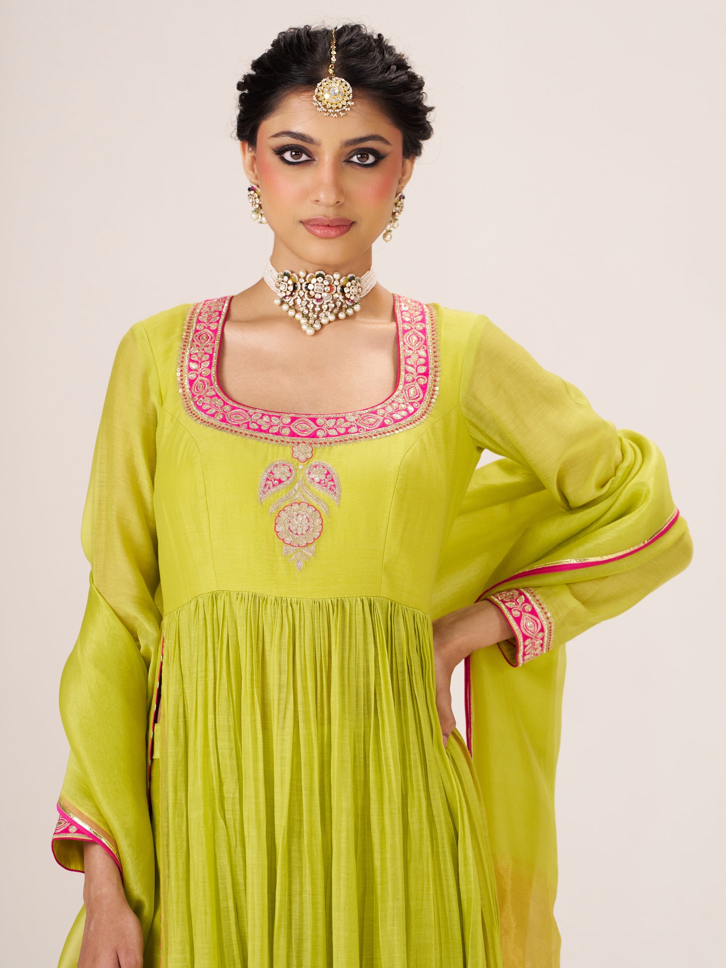 Roop Set