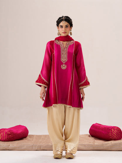 Mahira Set