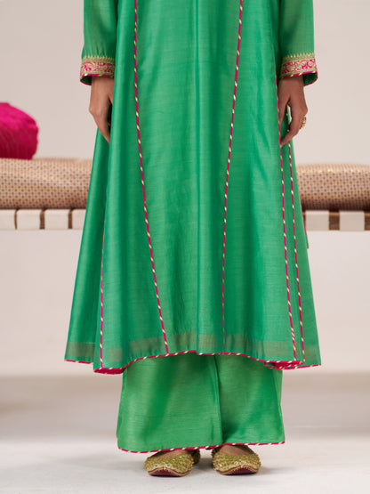 Naaz Set
