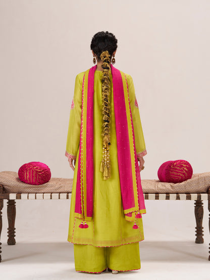 Naaz Set