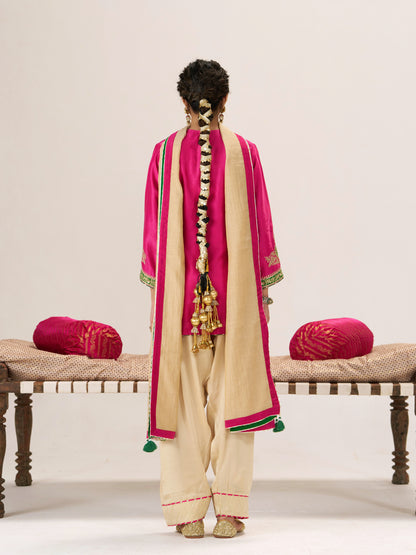 Gulabo Set