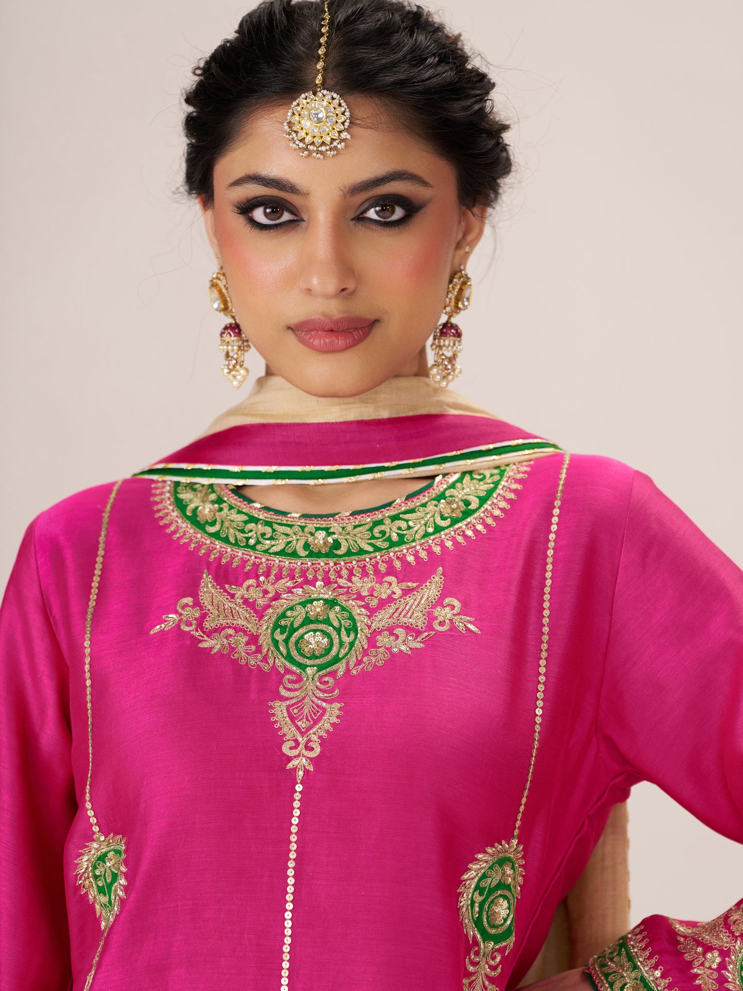 Gulabo Set
