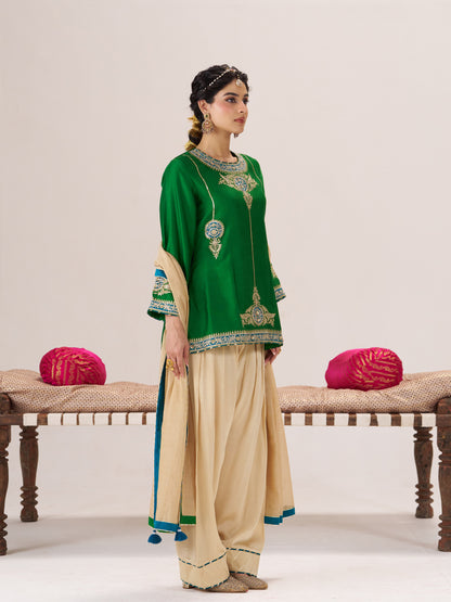 Gulabo Set