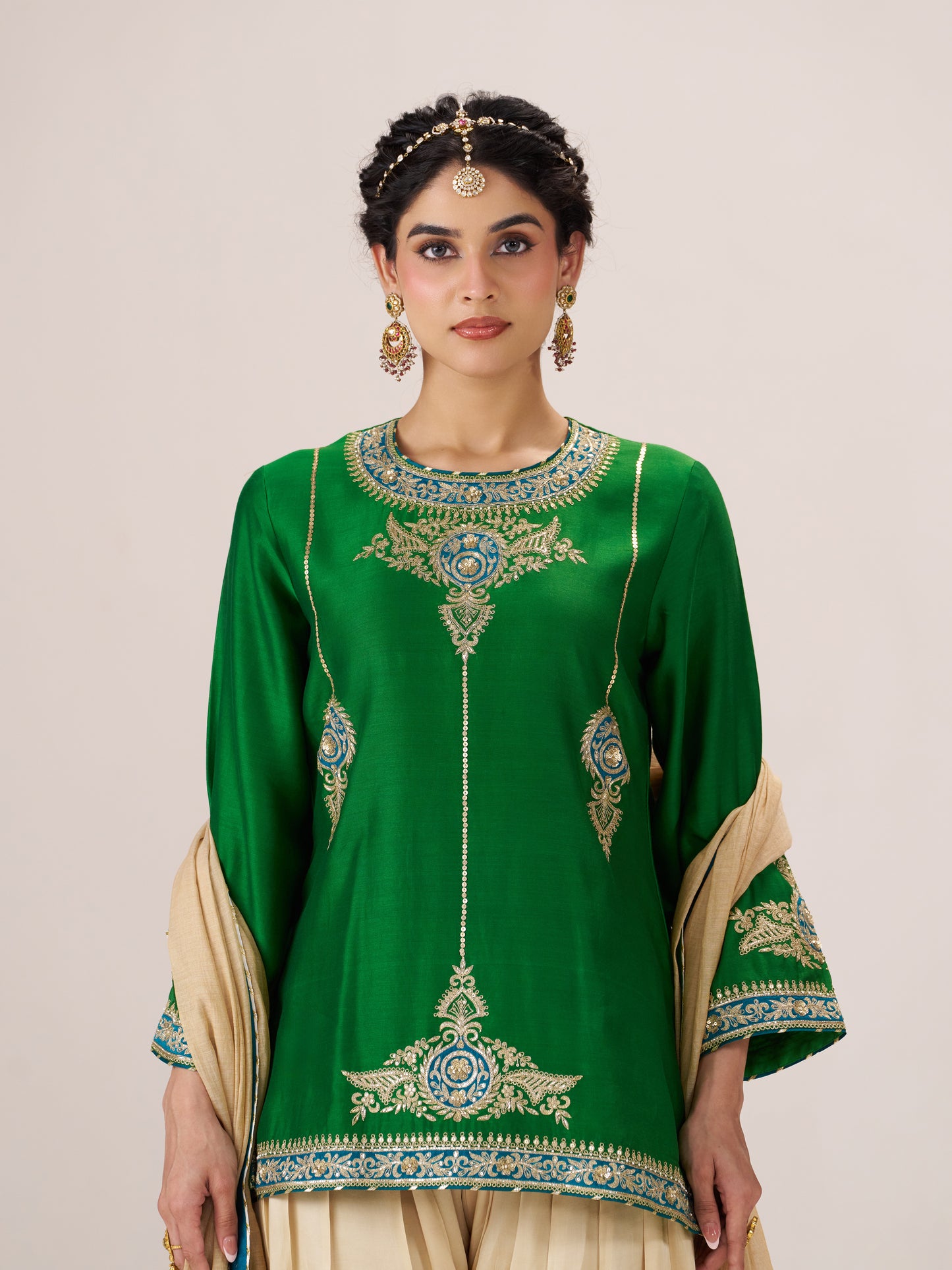 Gulabo Set