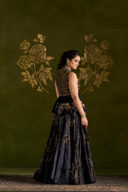 Roshali Lehenga set