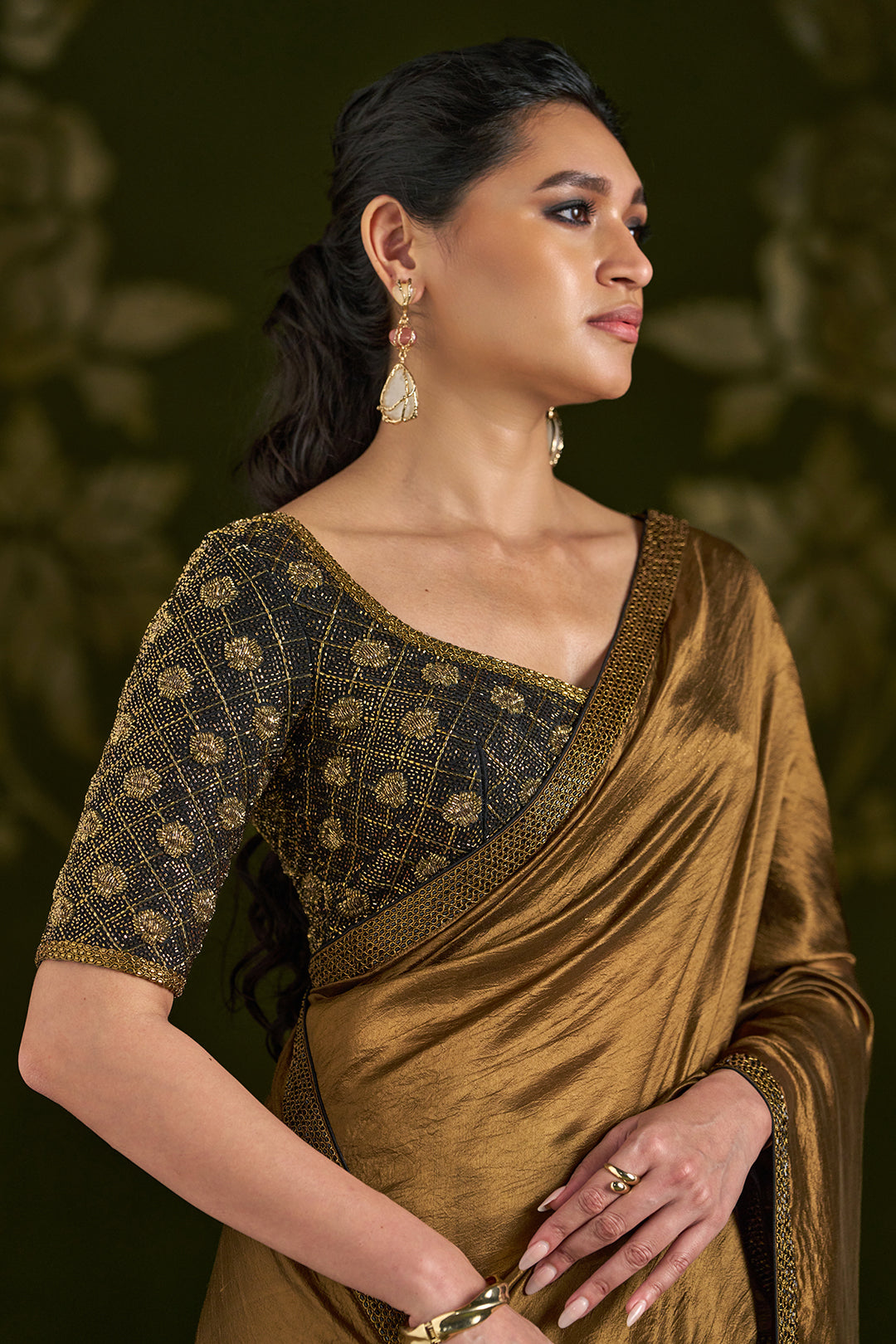 Roshmita Saree
