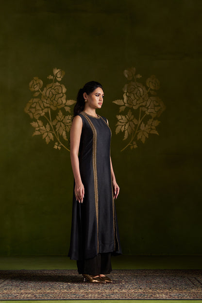 Roshmika Set