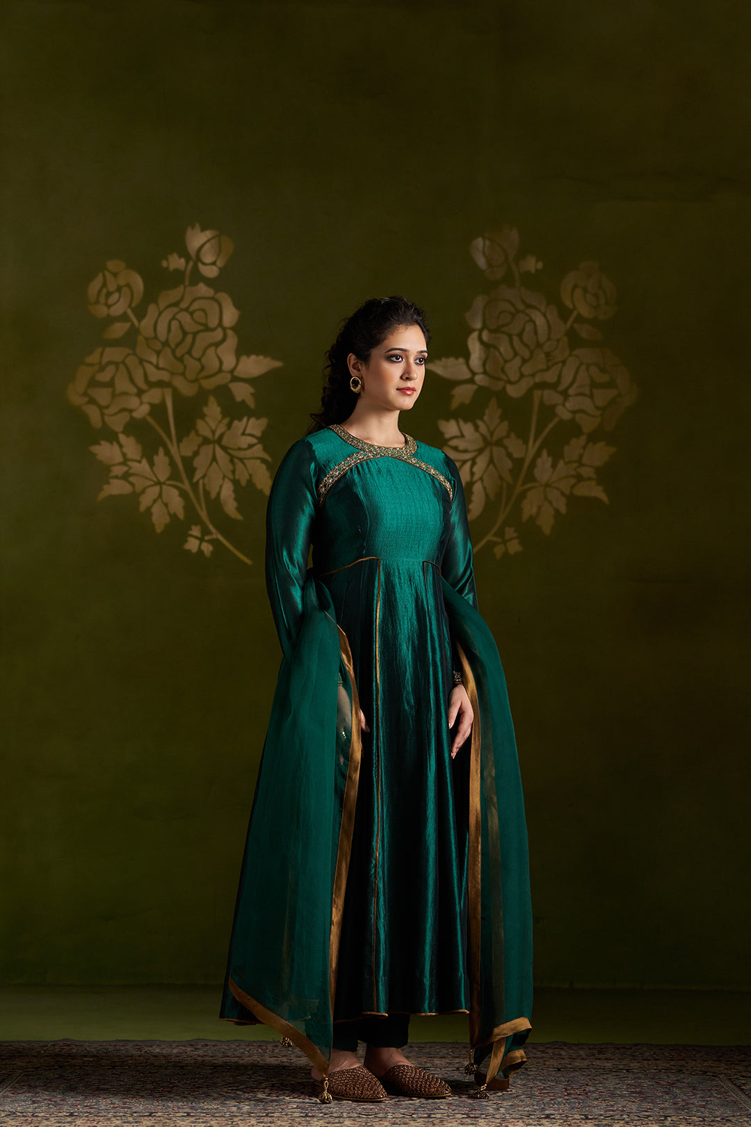Roshini Set