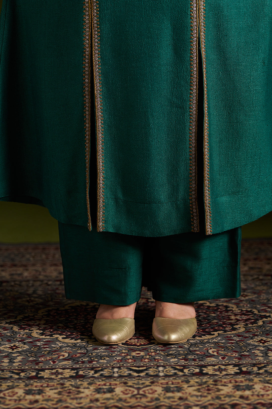 Roshmika Set