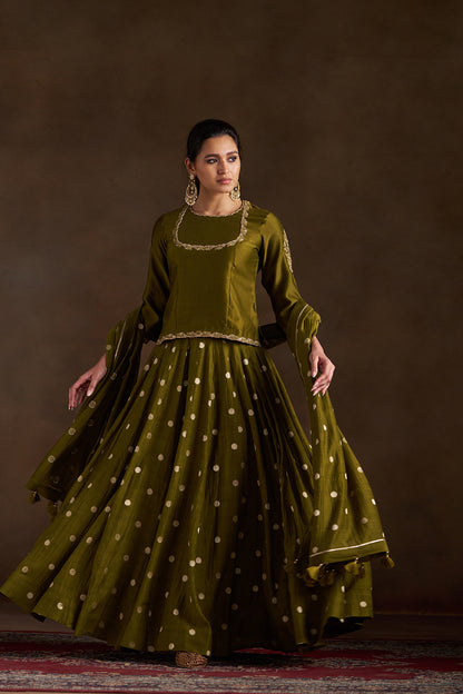 Oorvi Lehenga Set