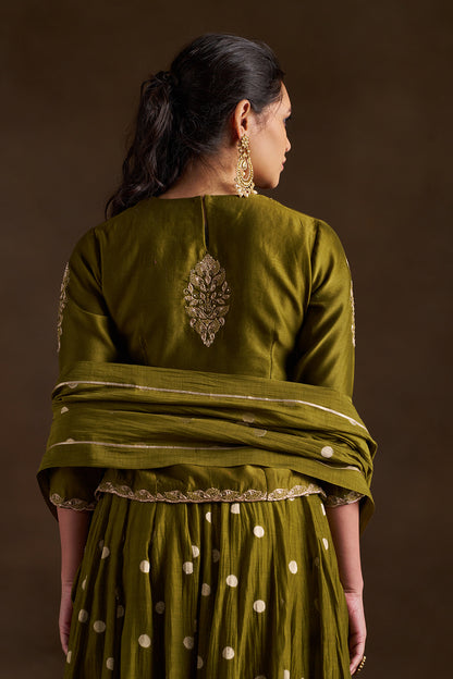 Oorvi Lehenga Set